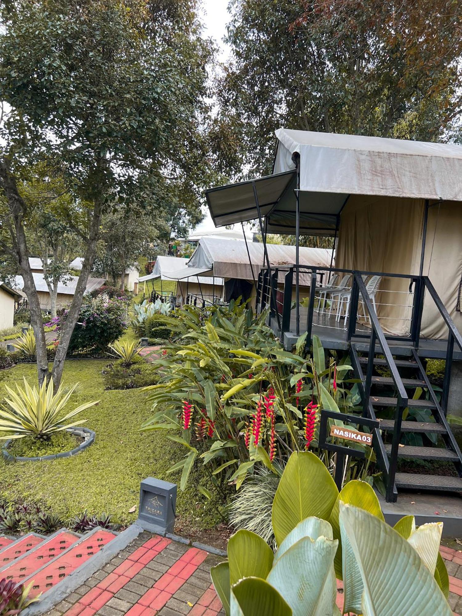 Trizara Resorts - Glam Camping Lembang Luaran gambar