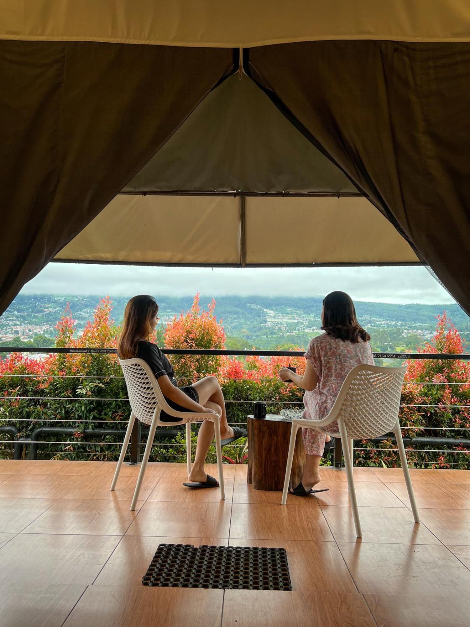 Trizara Resorts - Glam Camping Lembang Luaran gambar